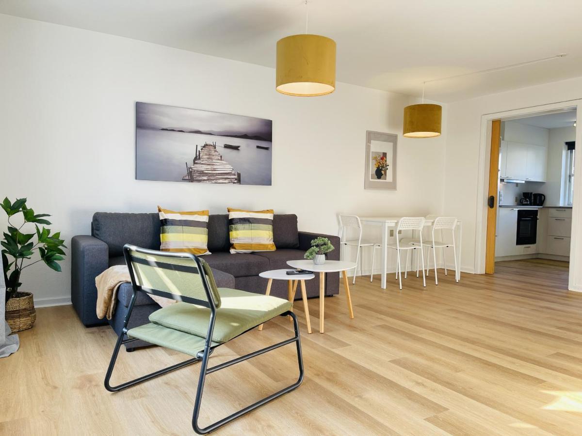 Aday - Central Terrace Apartment In Hjørring Zewnętrze zdjęcie